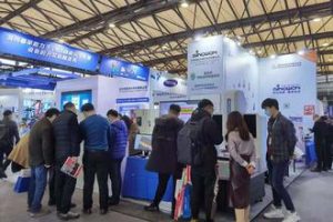 Hội chợ công nghiệp tại Expo Wuhan “Optics Valley of China”